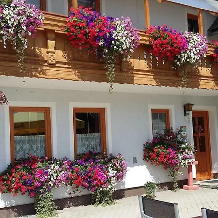 Haus Edlinger Inclusive Murau Sommer Gaeste Card Farm stay Sankt Georgen ob Murau