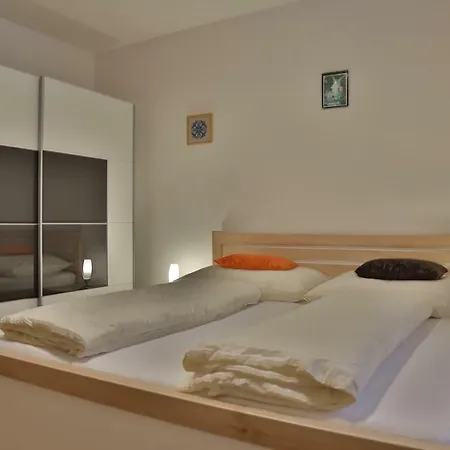 Haus Edlinger Inclusive Murau Sommer Gaeste Card Farm stay *
